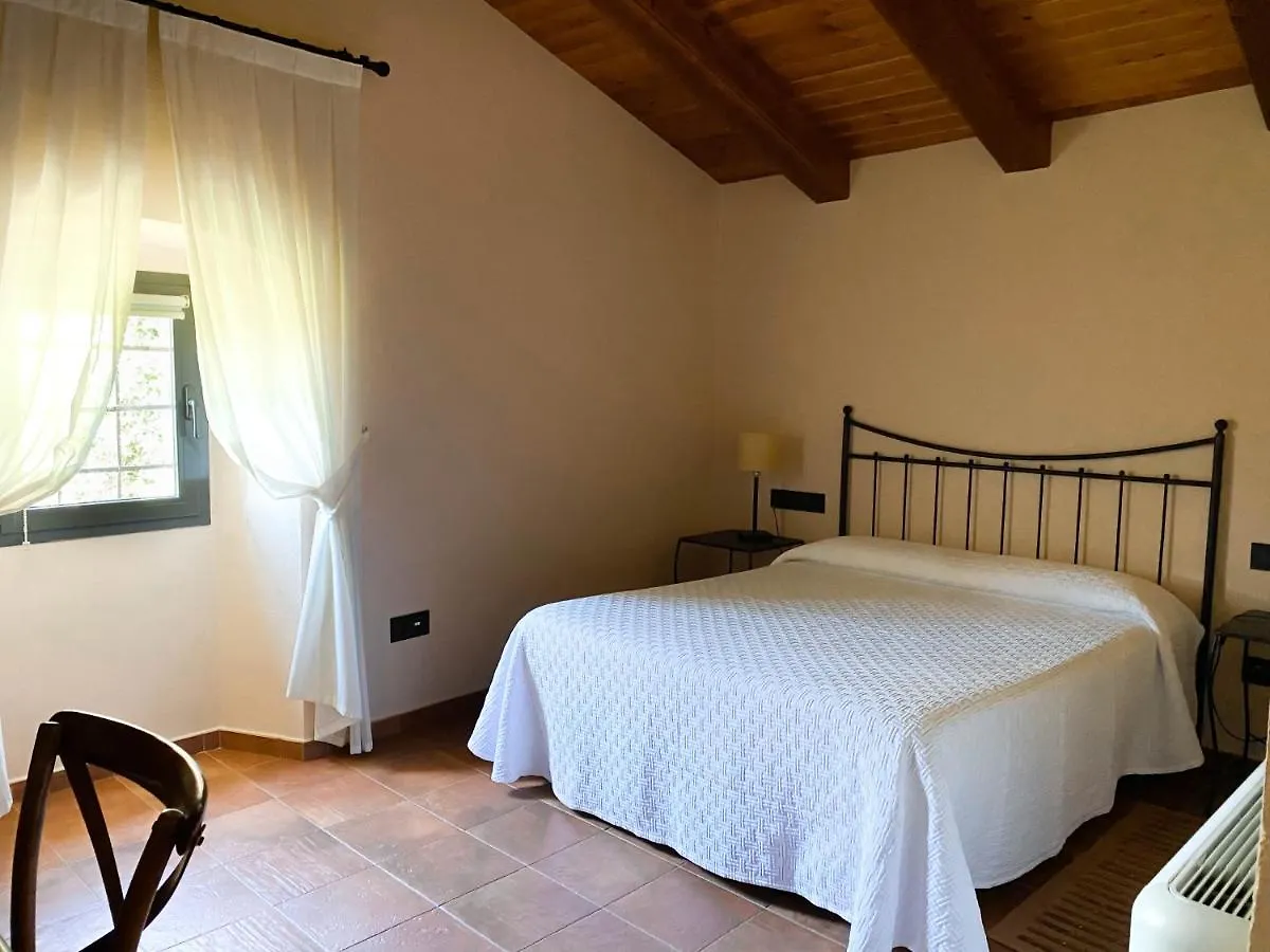 Летний дом Mas Trobat Guest House Juia Испания
